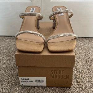 NWT, Steve Madden, Sasha Rhinestone, block heel, size 9